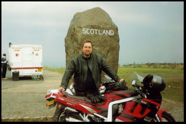 640x424 pixels (101K)